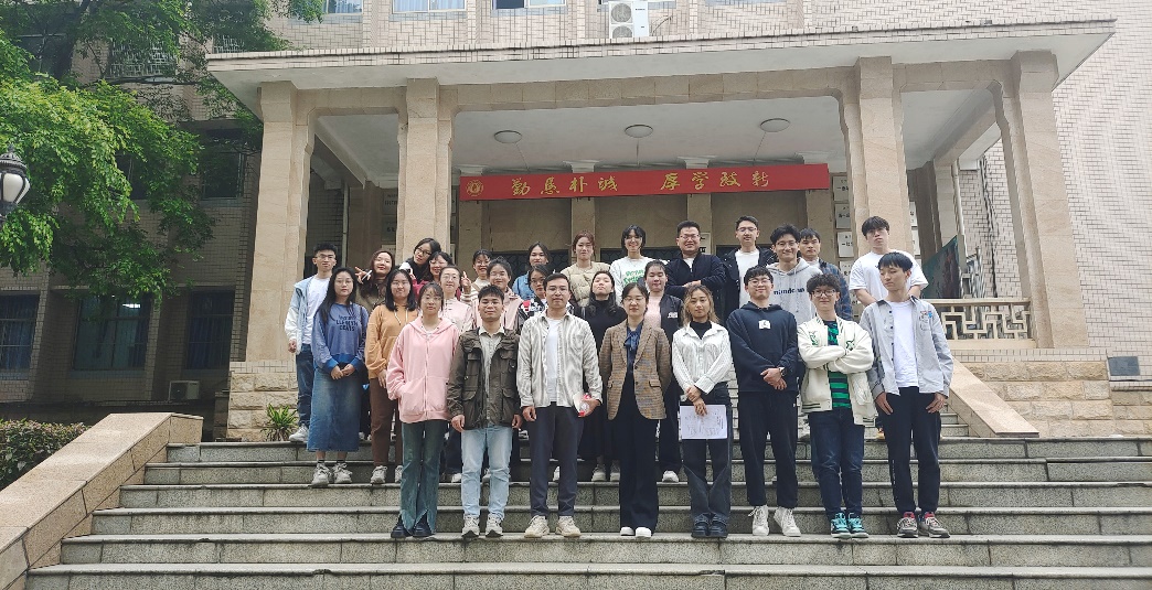 携手前行 共筑新篇——bwin必赢官网举行第二十一届研究生会见面会