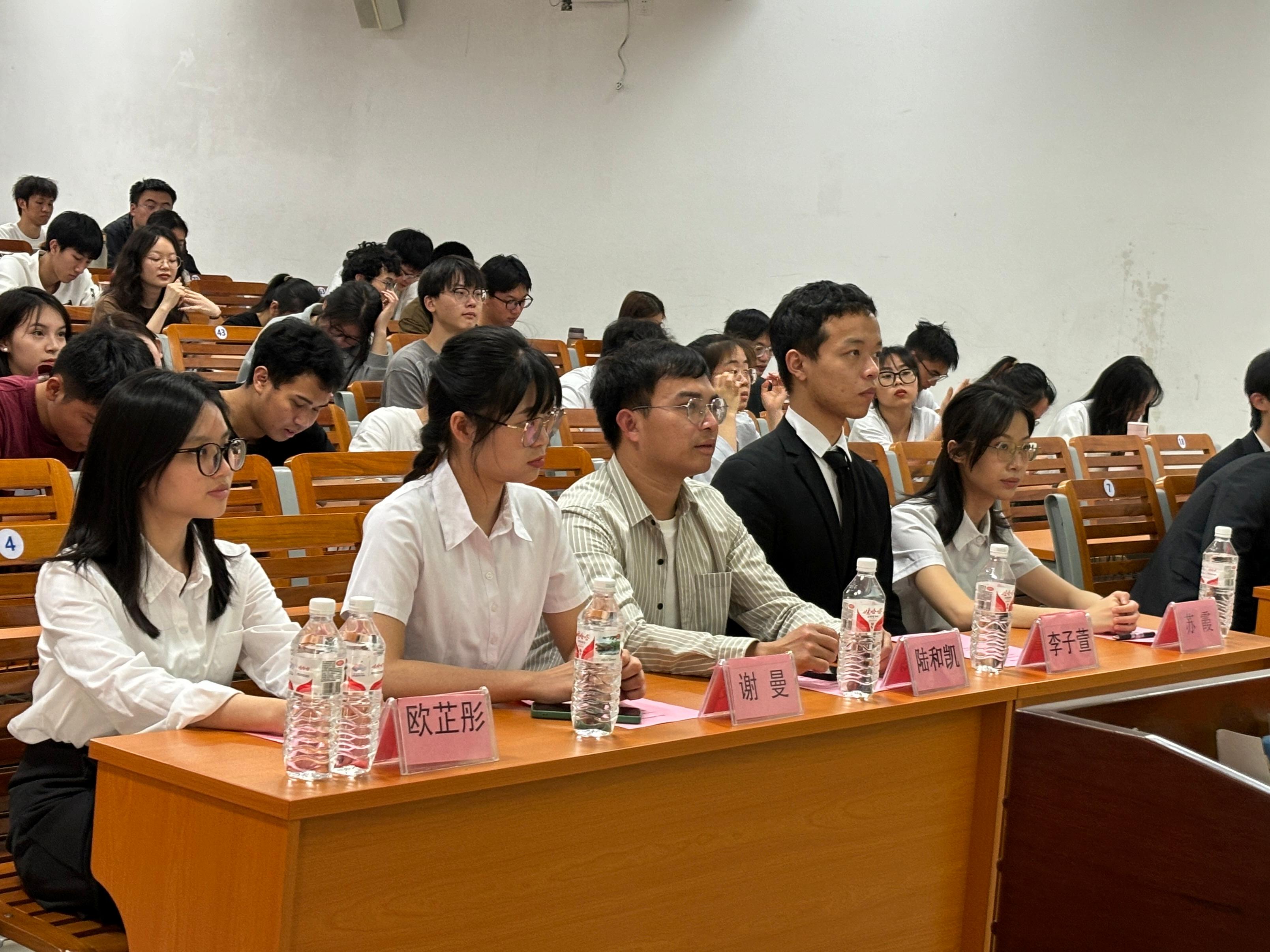 bwin必赢官网第五十三期团学班开班大会顺利举行
